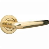 Messing gepolijst gelakt