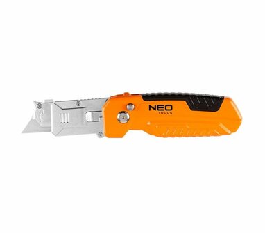 Trapezium Mes met schrapper
