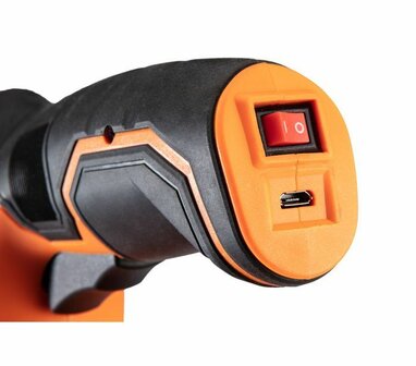 Handnietmachine op accu knop