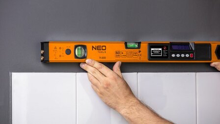 Digitale Waterpas met Kruislaser 60cm foto1