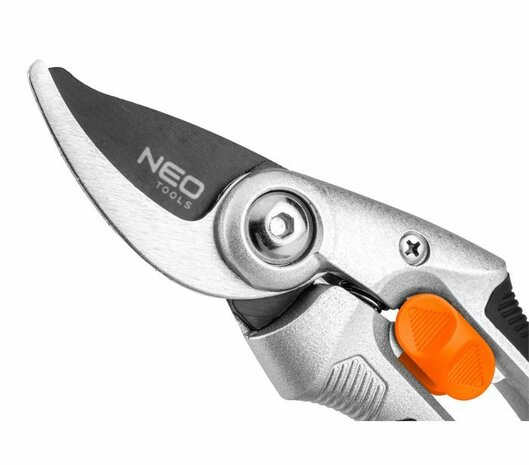 Aambeeld Snoeischaar 210mm dicht